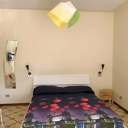 Amorosita Oda ve Kahvaltı Diamante