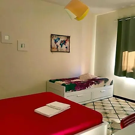 Amorosita 4*